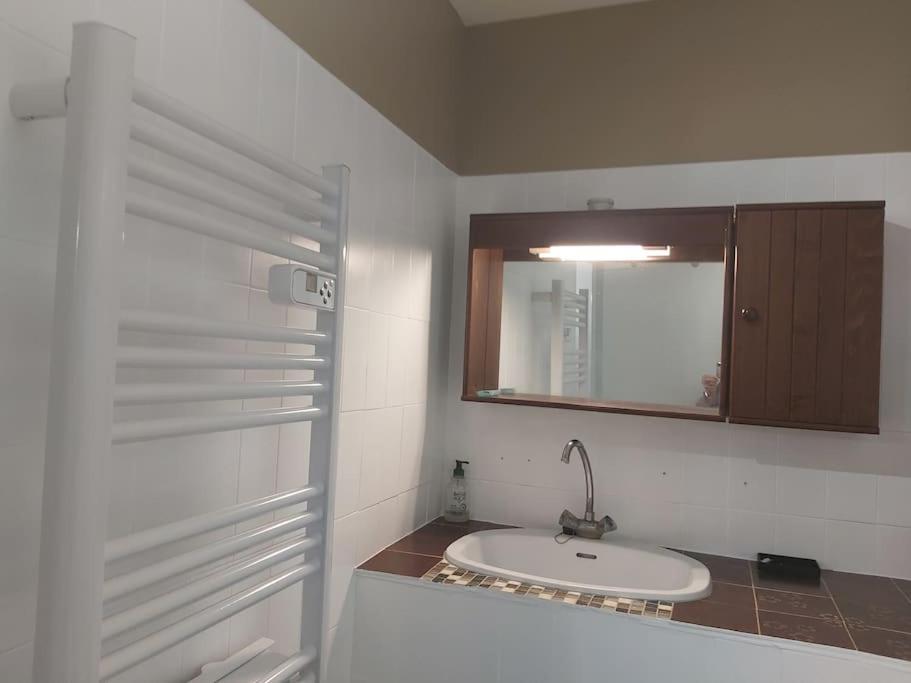 Superbe Appartement Au Coeur Des Cevennes Avèze Εξωτερικό φωτογραφία