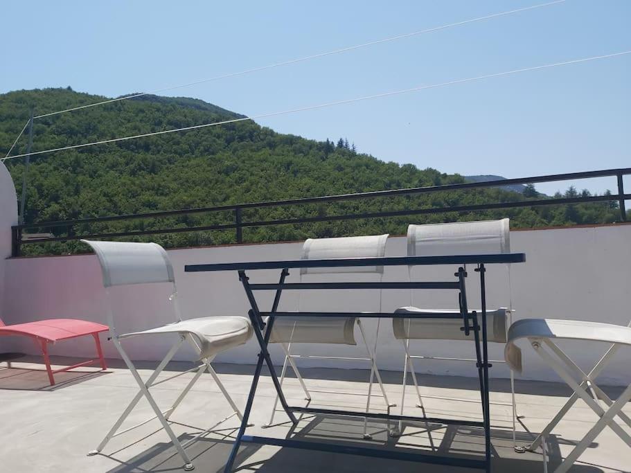 Superbe Appartement Au Coeur Des Cevennes Avèze Εξωτερικό φωτογραφία